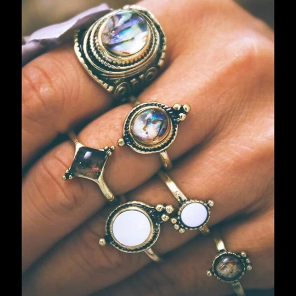 Jewelry - 💕3/$30 6pc Vintage Geometric Midi Ring Set